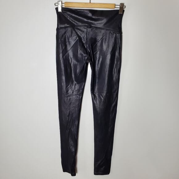 Spanx Ready-to-Wow Faux Leather Leggings Size Medium Petite - Picture 11 of 11